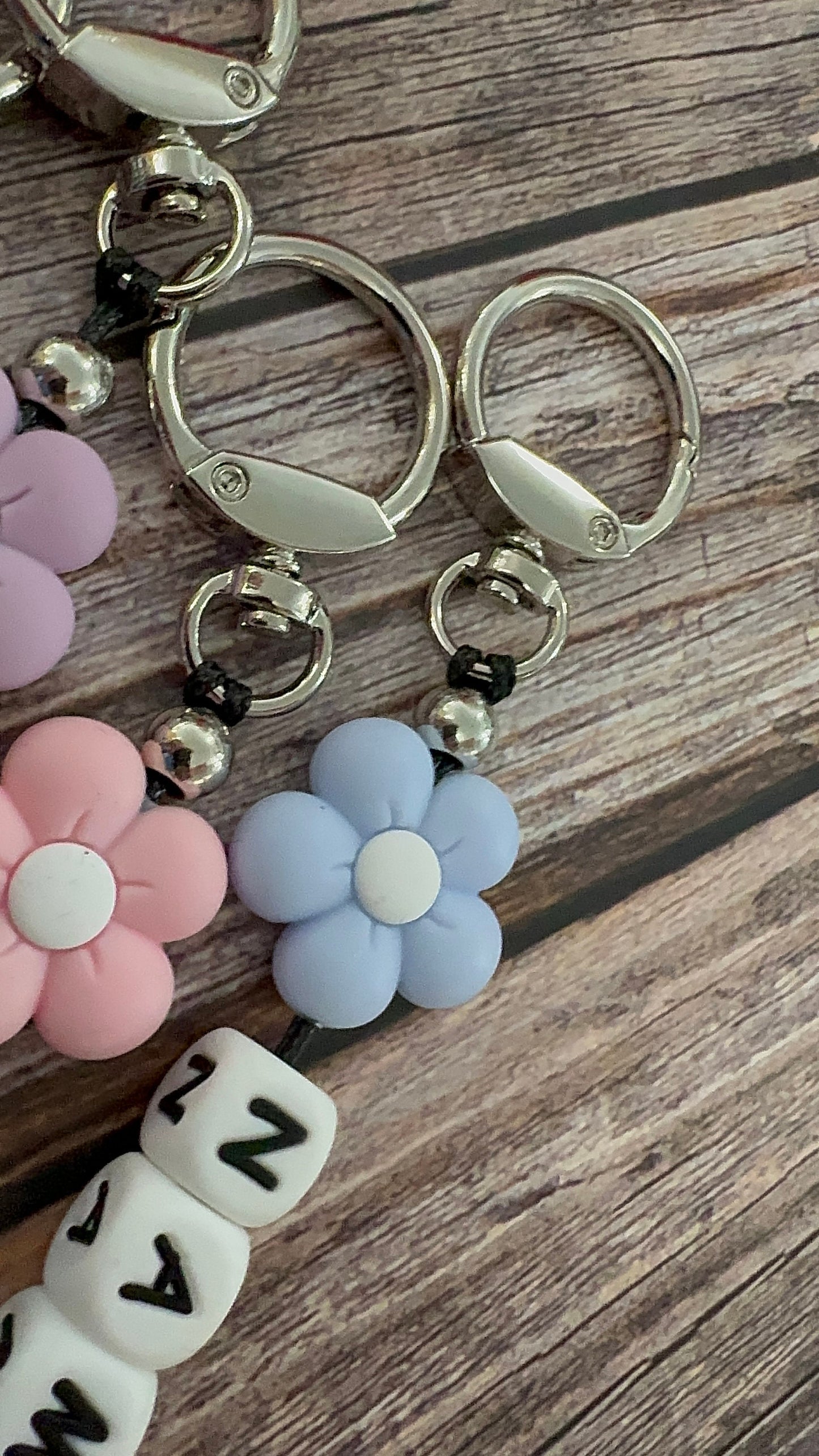 Custom Name Keychains with Daisy and Silicone Letter Beads