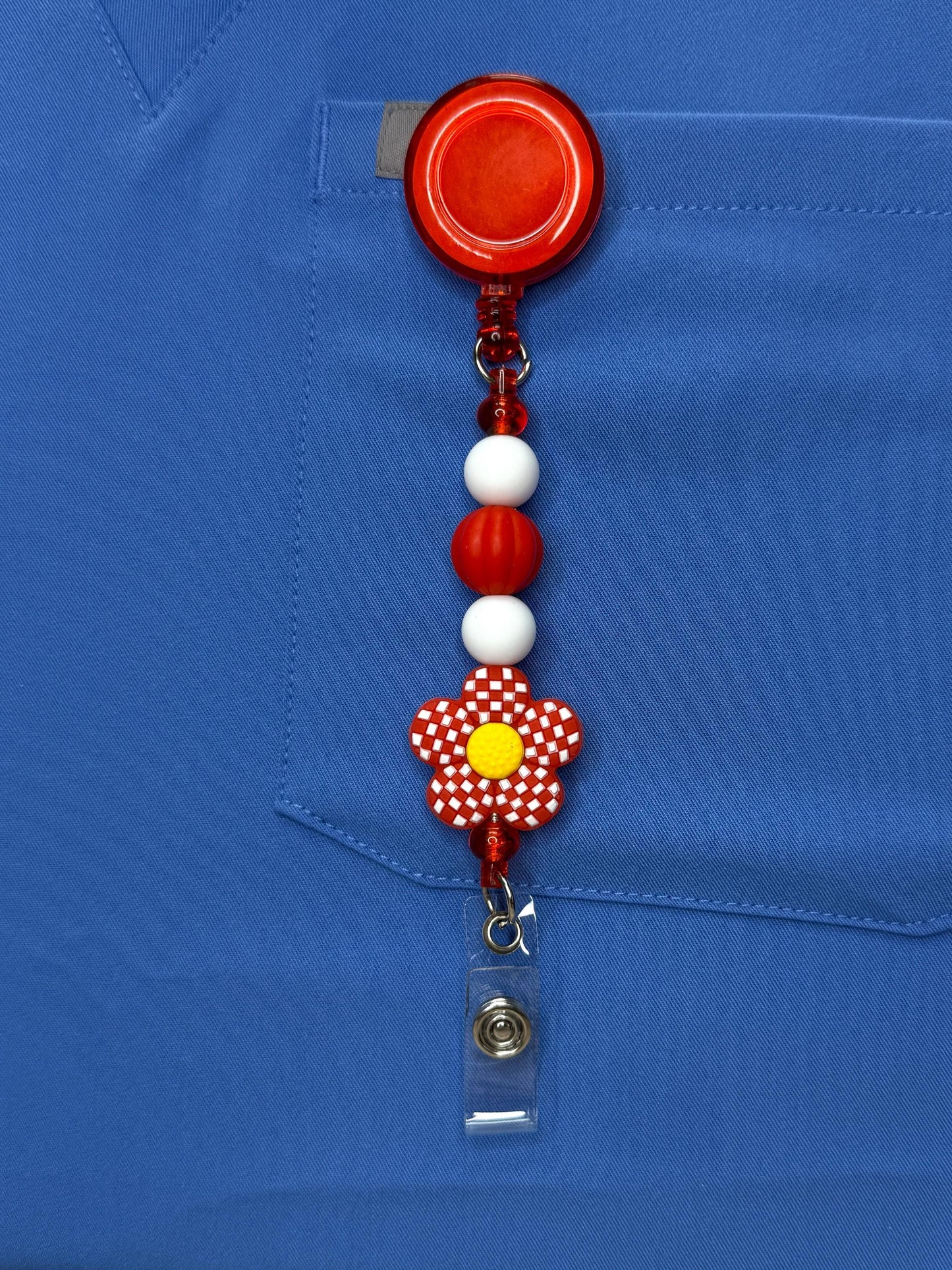 Medical Id Beaded Badge Reel Five-Petal Flower Focal Retractable ID Holder for Nurses, Rpn, Rn and PSWs, Vet Tech, Dentistry Grad Gift