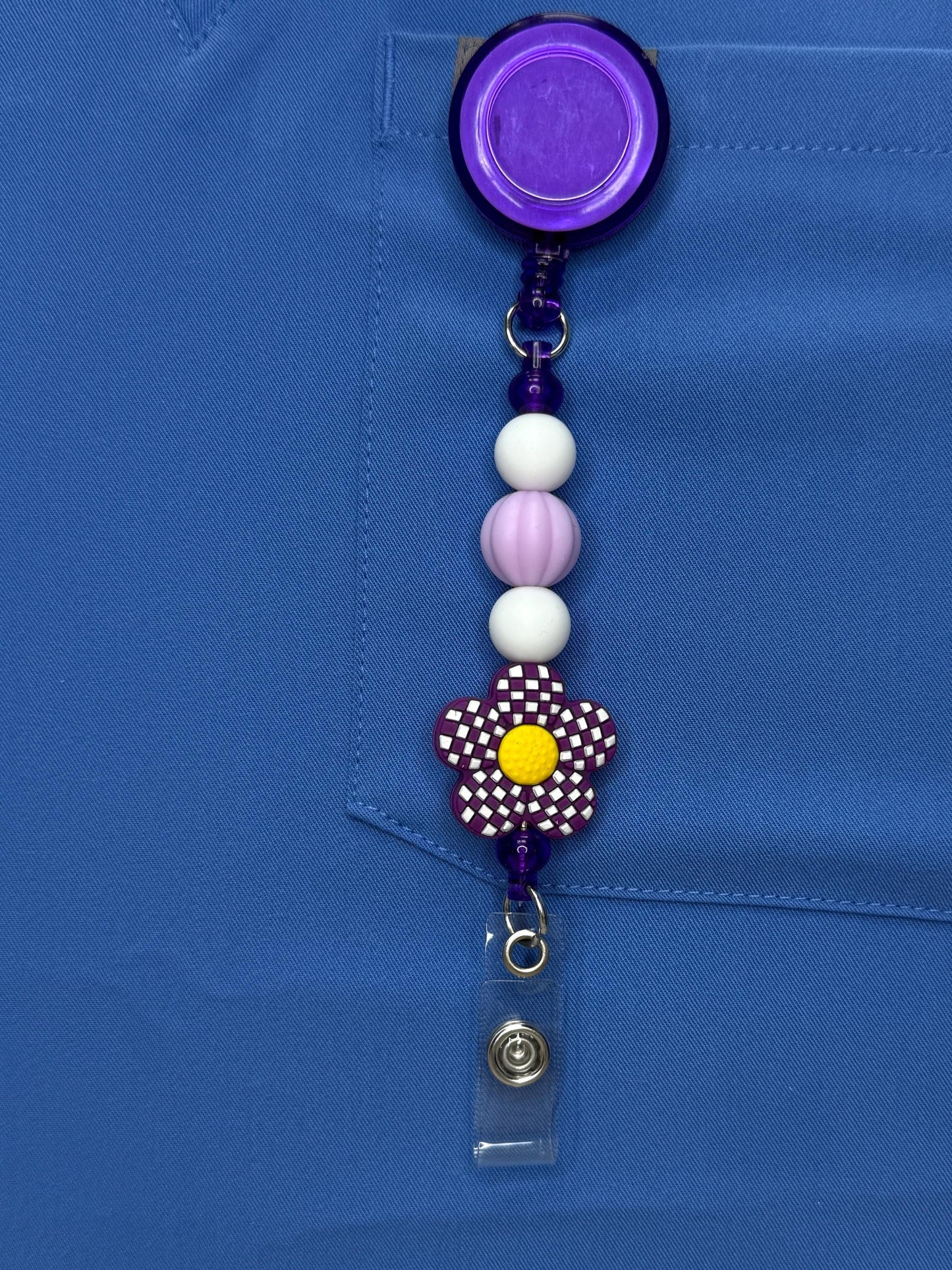 Medical Id Beaded Badge Reel Five-Petal Flower Focal Retractable ID Holder for Nurses, Rpn, Rn and PSWs, Vet Tech, Dentistry Grad Gift