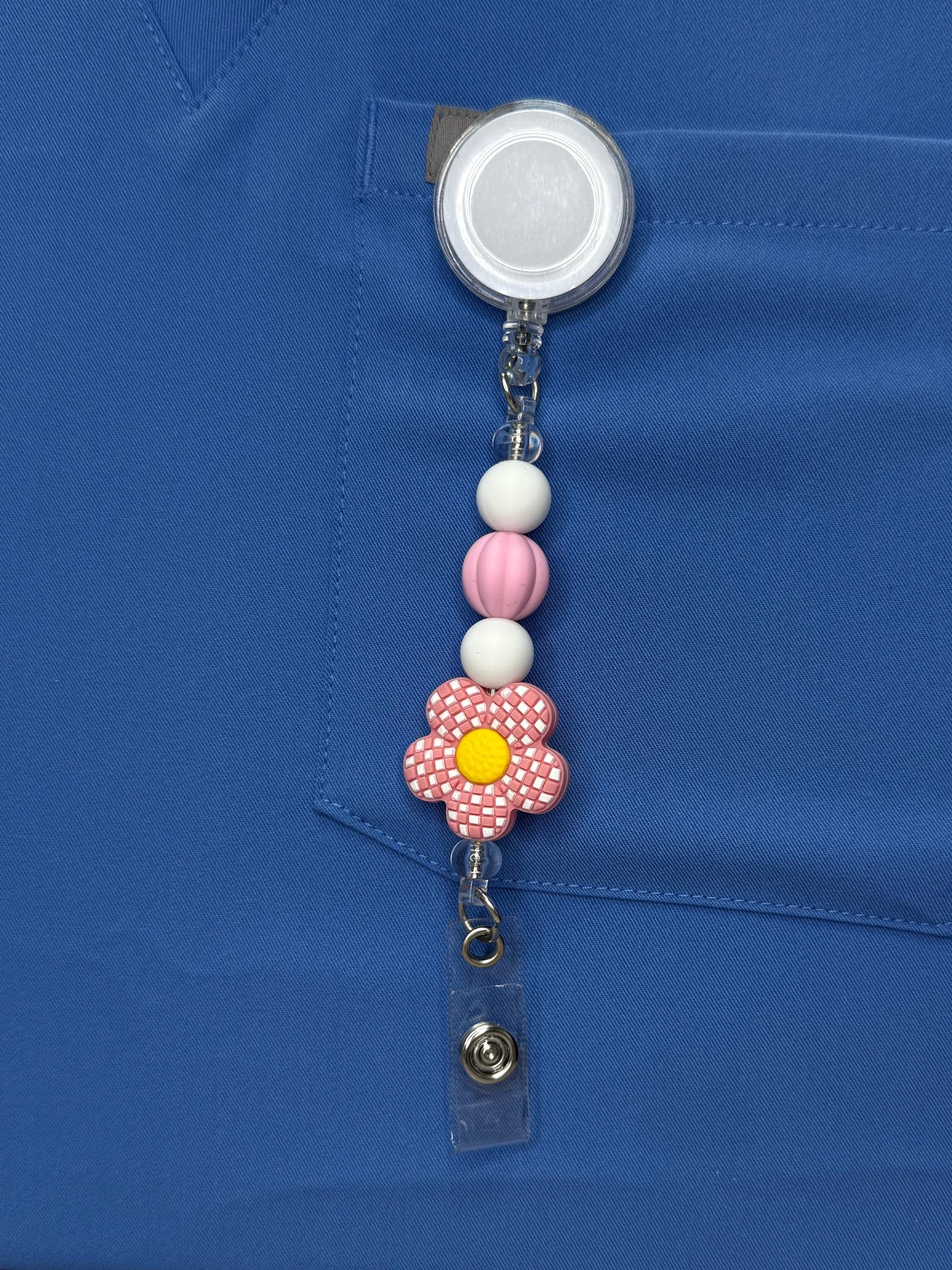 Medical Id Beaded Badge Reel Five-Petal Flower Focal Retractable ID Holder for Nurses, Rpn, Rn and PSWs, Vet Tech, Dentistry Grad Gift