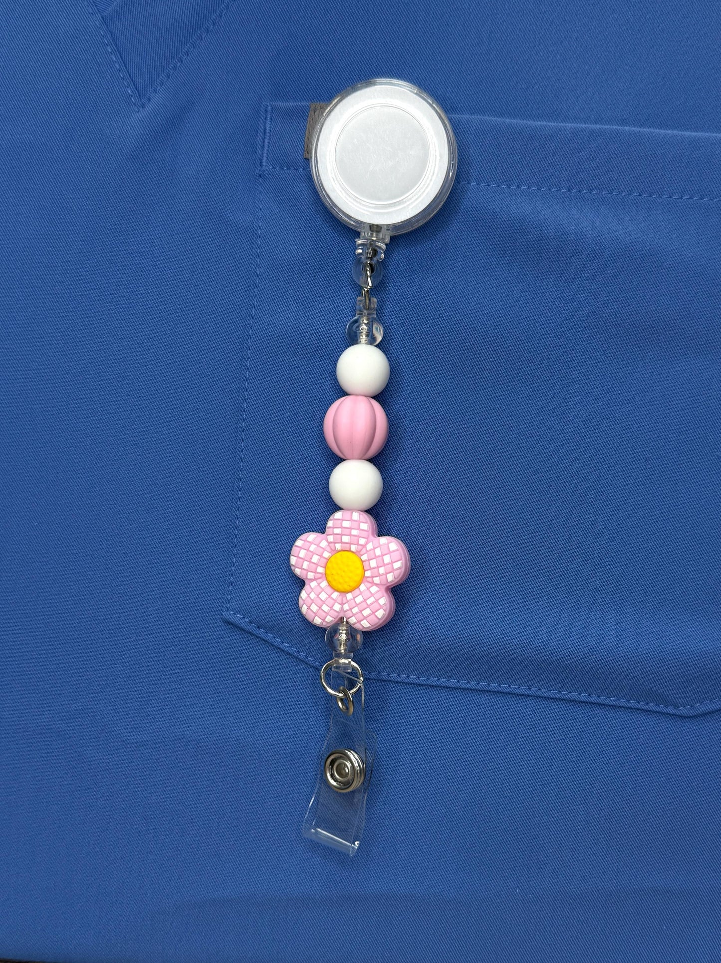 Medical Id Beaded Badge Reel Five-Petal Flower Focal Retractable ID Holder for Nurses, Rpn, Rn and PSWs, Vet Tech, Dentistry Grad Gift