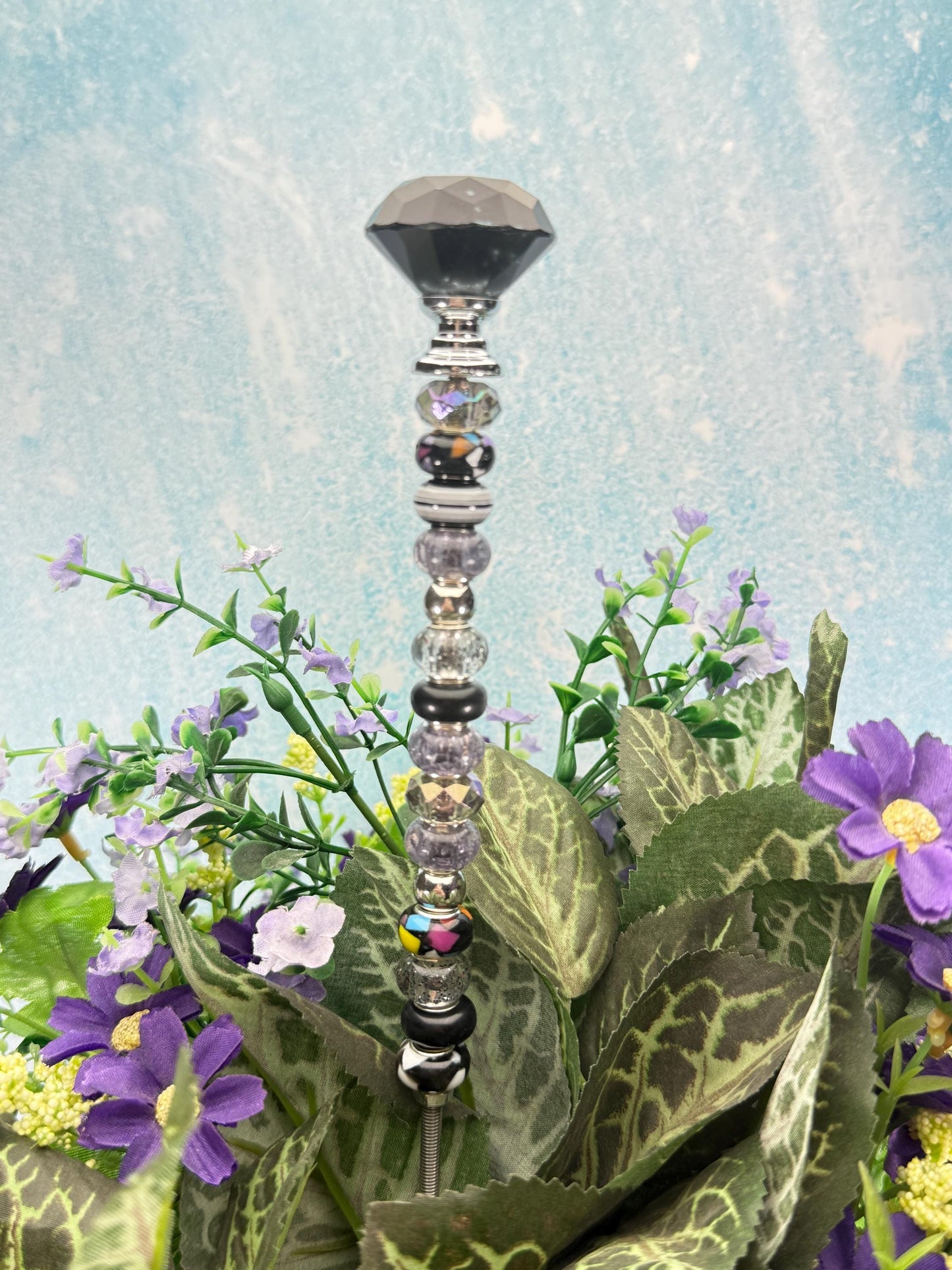 Fairy Garden Suncatcher Stakes – 15” Diamond-Topped Beaded Plant Decor for Gardens, Gifts & Planters