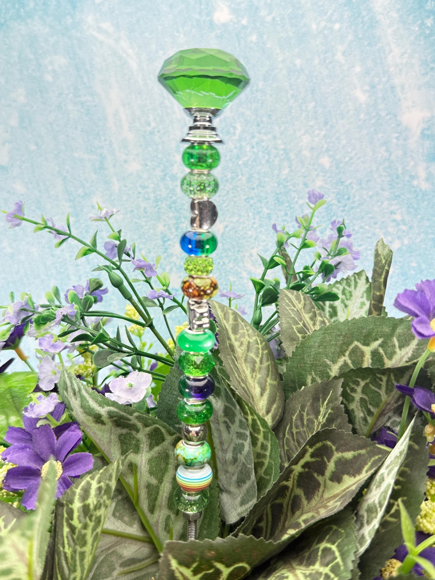 Fairy Garden Suncatcher Stakes – 15” Diamond-Topped Beaded Plant Decor for Gardens, Gifts & Planters
