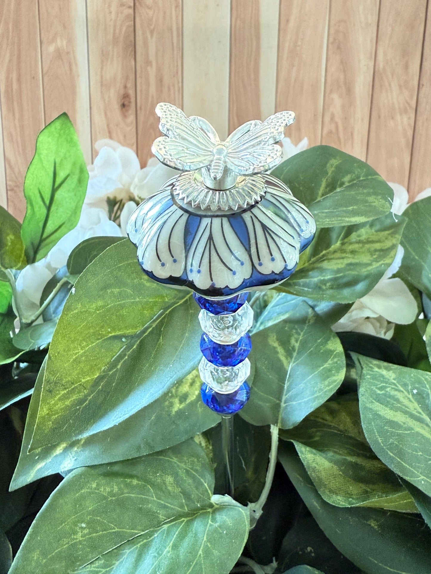 Butterfly Garden Suncatcher Stakes – 10” Beaded Plant Decor with Ceramic and metal bug topper