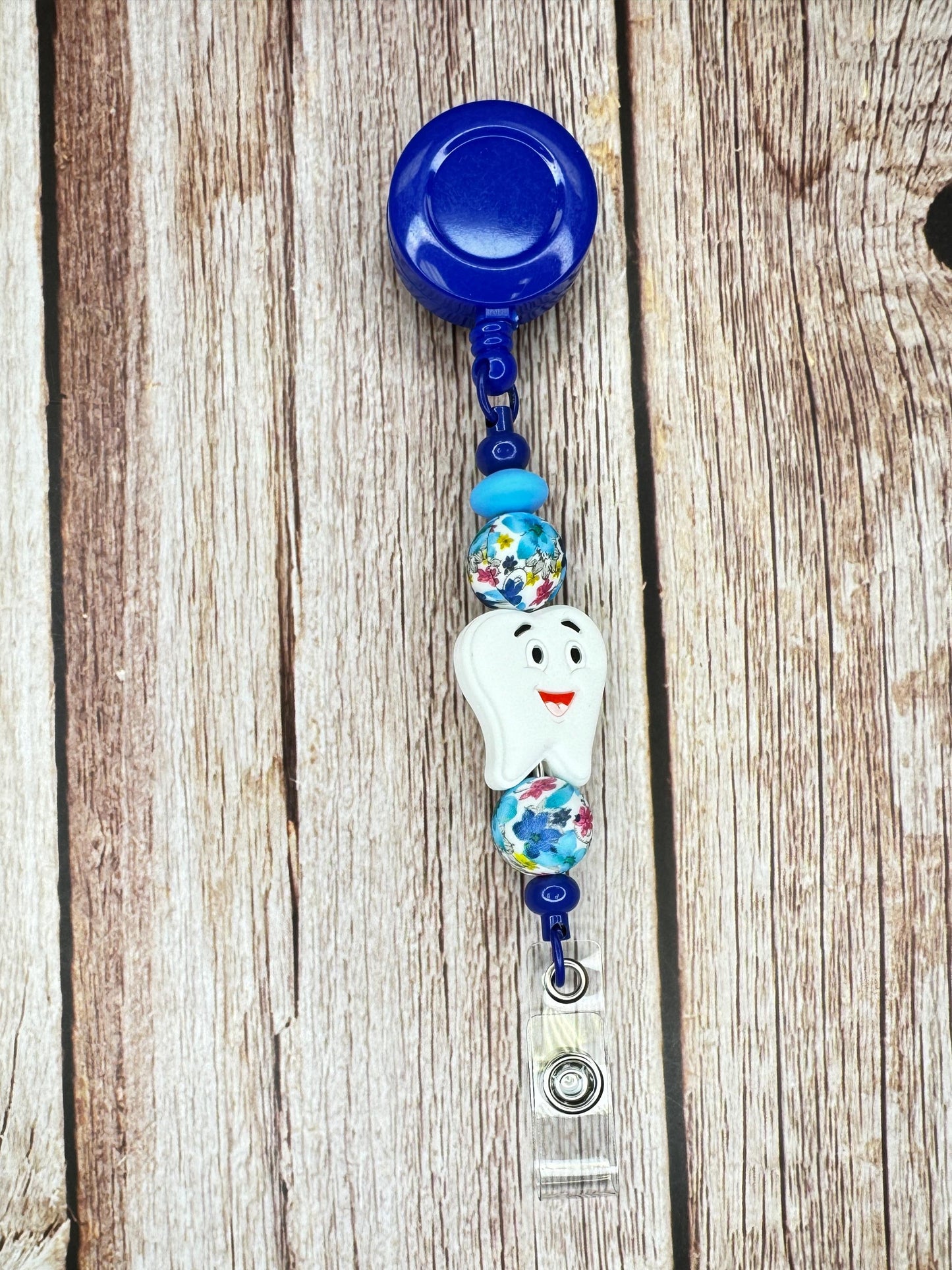Badge Reels for Dental Professionals – Smile in Style!  perfect for dental students and assistants or hygienists too
