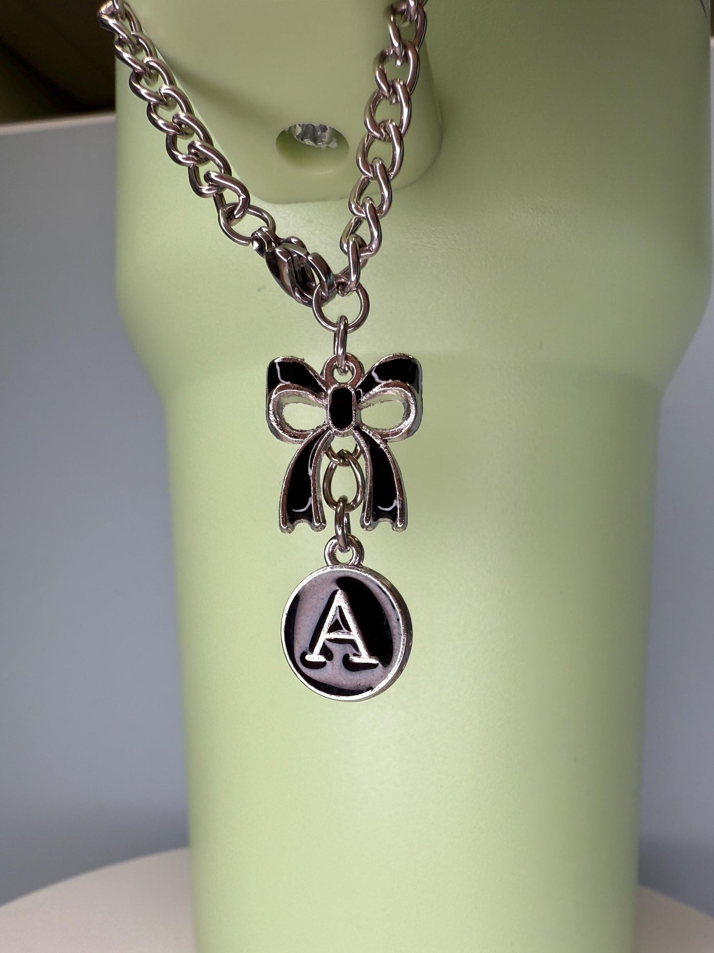 Black Letter A-Z avail Enamel Charms