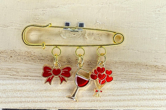 Hearts are Aflutter Kilt Pins – Valentine’s Day Collection
