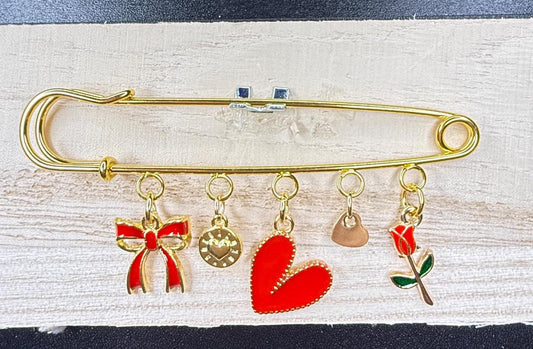 Hearts are Aflutter Kilt Pins – Valentine’s Day Collection