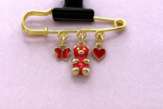 Hearts are Aflutter Pin Brooch – Valentine’s Day Collection | Gift for Her | Hat Pin | Bag Pin