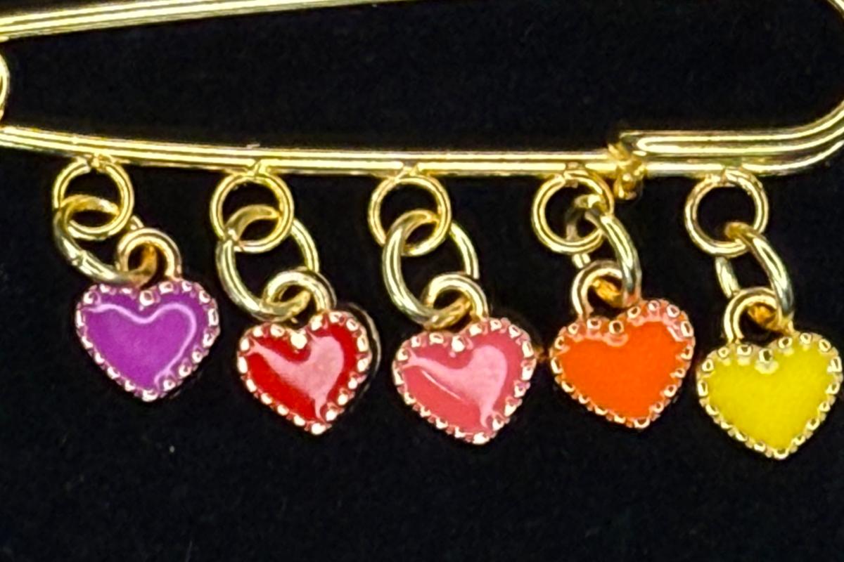 Hearts are Aflutter Pin Brooch – Valentine’s Day Collection | Gift for Her | Hat Pin | Bag Pin | Lapel Pin