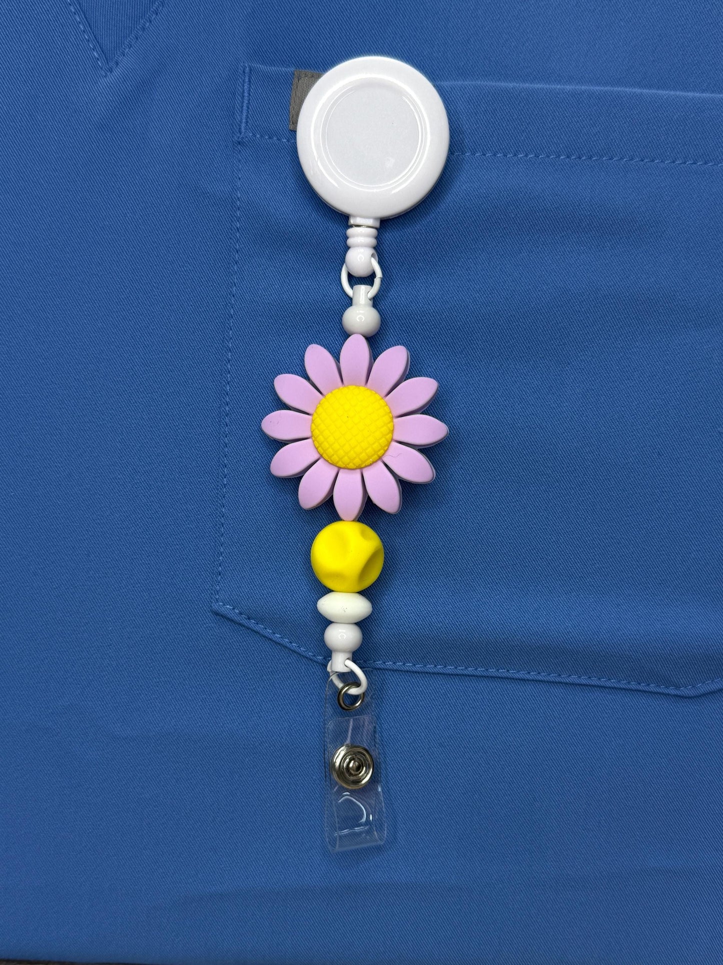 Medical Id Badge Holder Daisy Beaded Badge Reel Lightweight ID Holder for Nurses  Rpn Rn Psw Hca Dentistry Health Care Gift for her