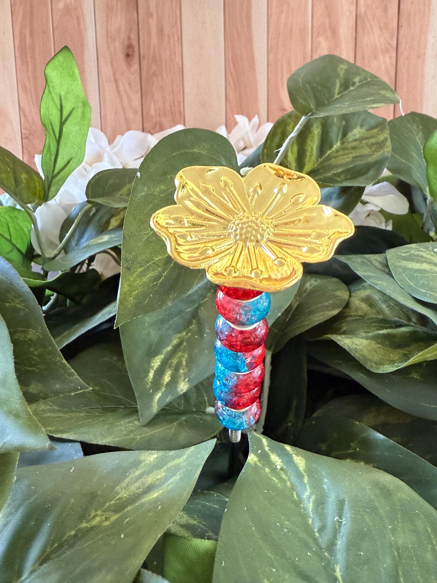 Golden Flower Garden Suncatcher Stakes – 10” Beaded Plant Decor