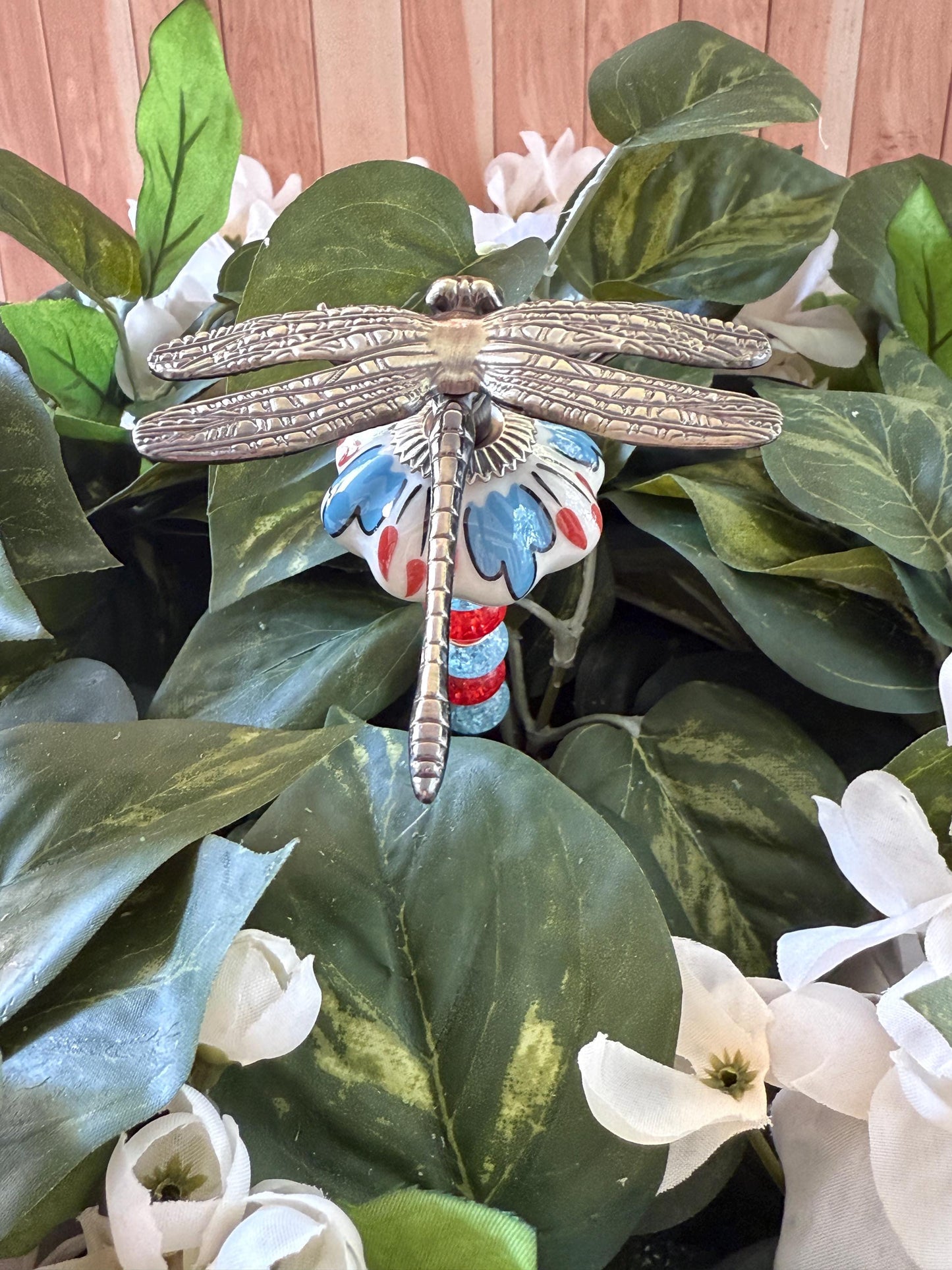 Giant Dragonfly Garden Suncatcher Stakes – 10” Beaded Plant Decor with Ceramic Mushroom and metal bug topper