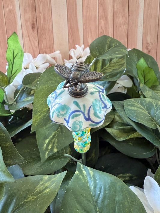 Bumble Bee Garden Suncatcher Stakes – 10” Beaded Plant Decor with Ceramic and metal bug topper