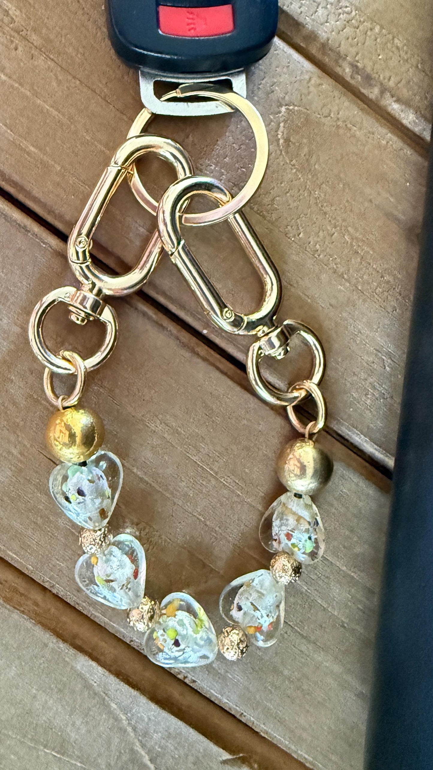 Dragonfly Keyfob Purse Clip | Glass Heart Beads with Gold or Silver Hardware | Convertible Wristlet & Purse Décor