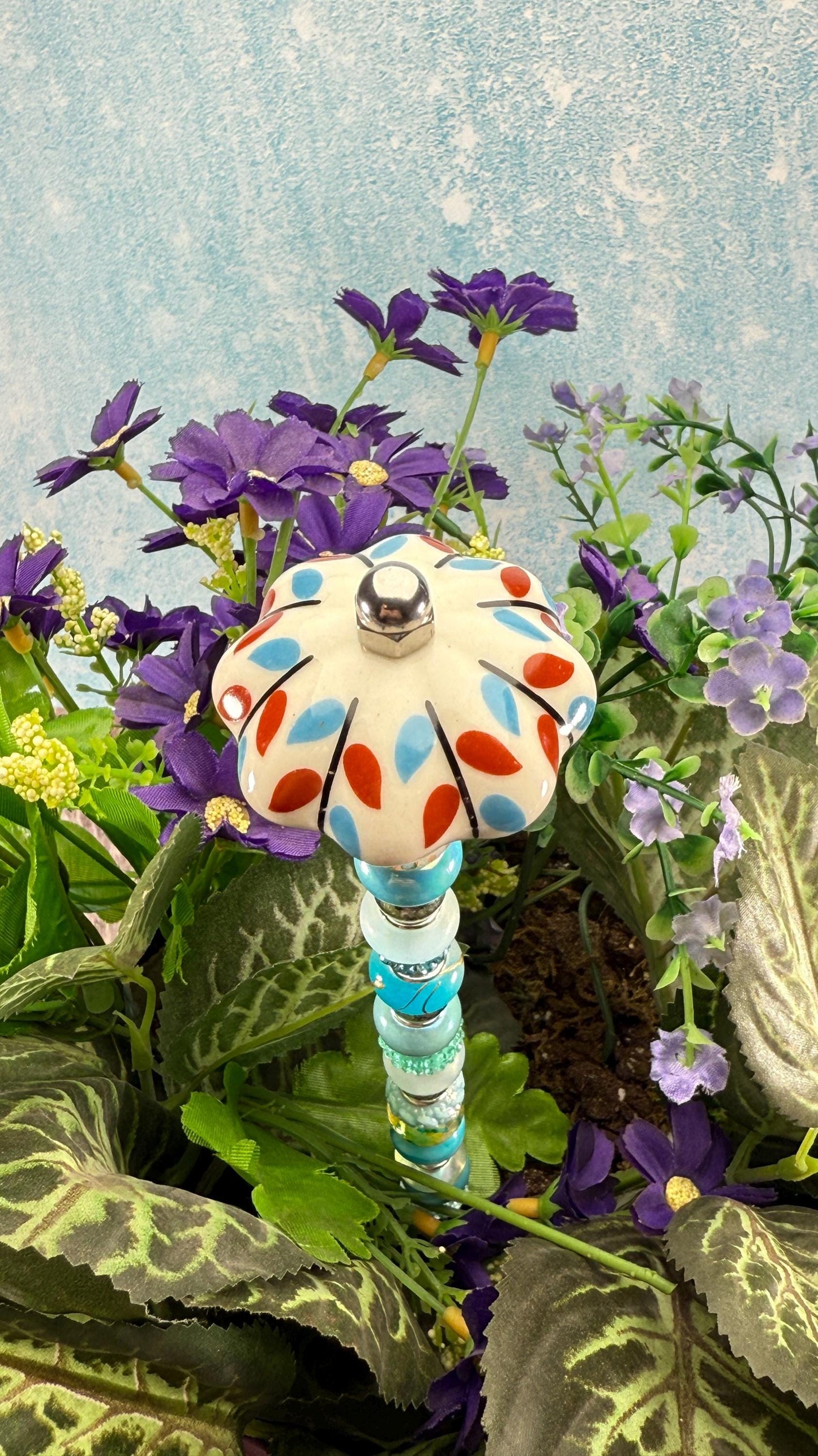 Fairy Garden Suncatcher Stakes – 15” Beaded Plant Decor with Whimsical Fluted Ceramic Topper